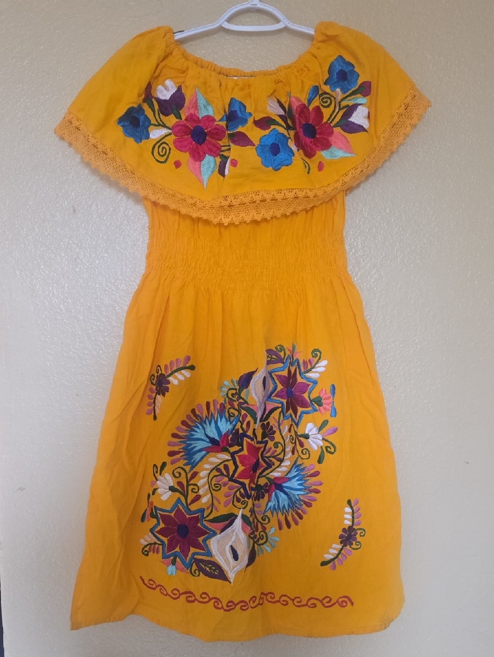 Vintage Girls' Yellow Embroidered Off-Shoulder Dress